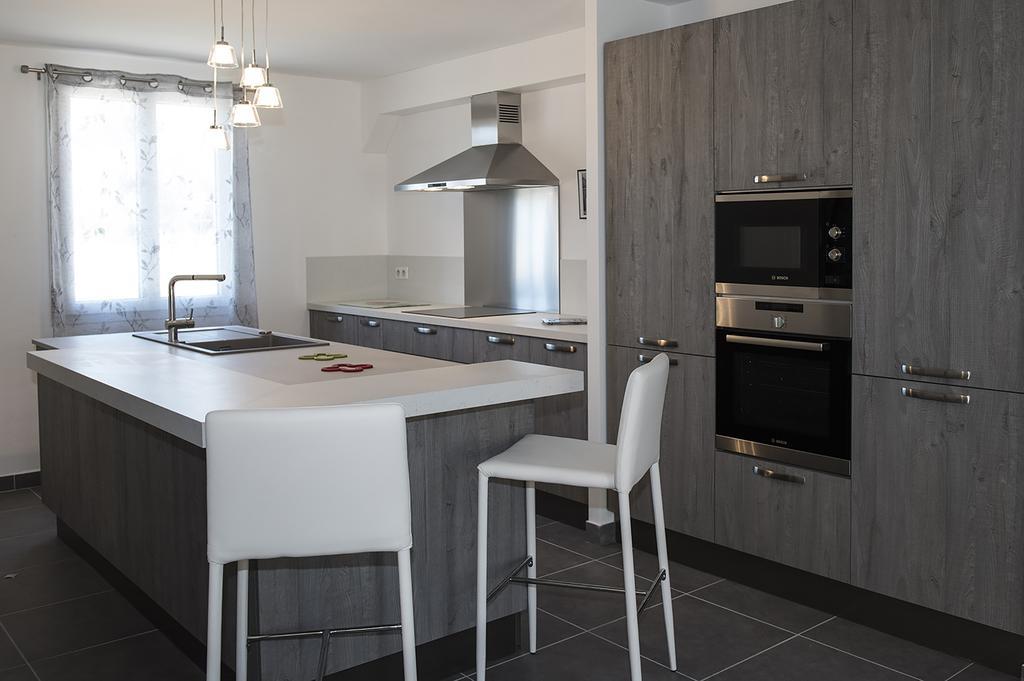 Gite Les Courlis Saint-Étienne-du-Grès Εξωτερικό φωτογραφία